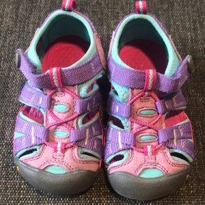 KEEN Waterproof Sandal Pink/Purple/Blue